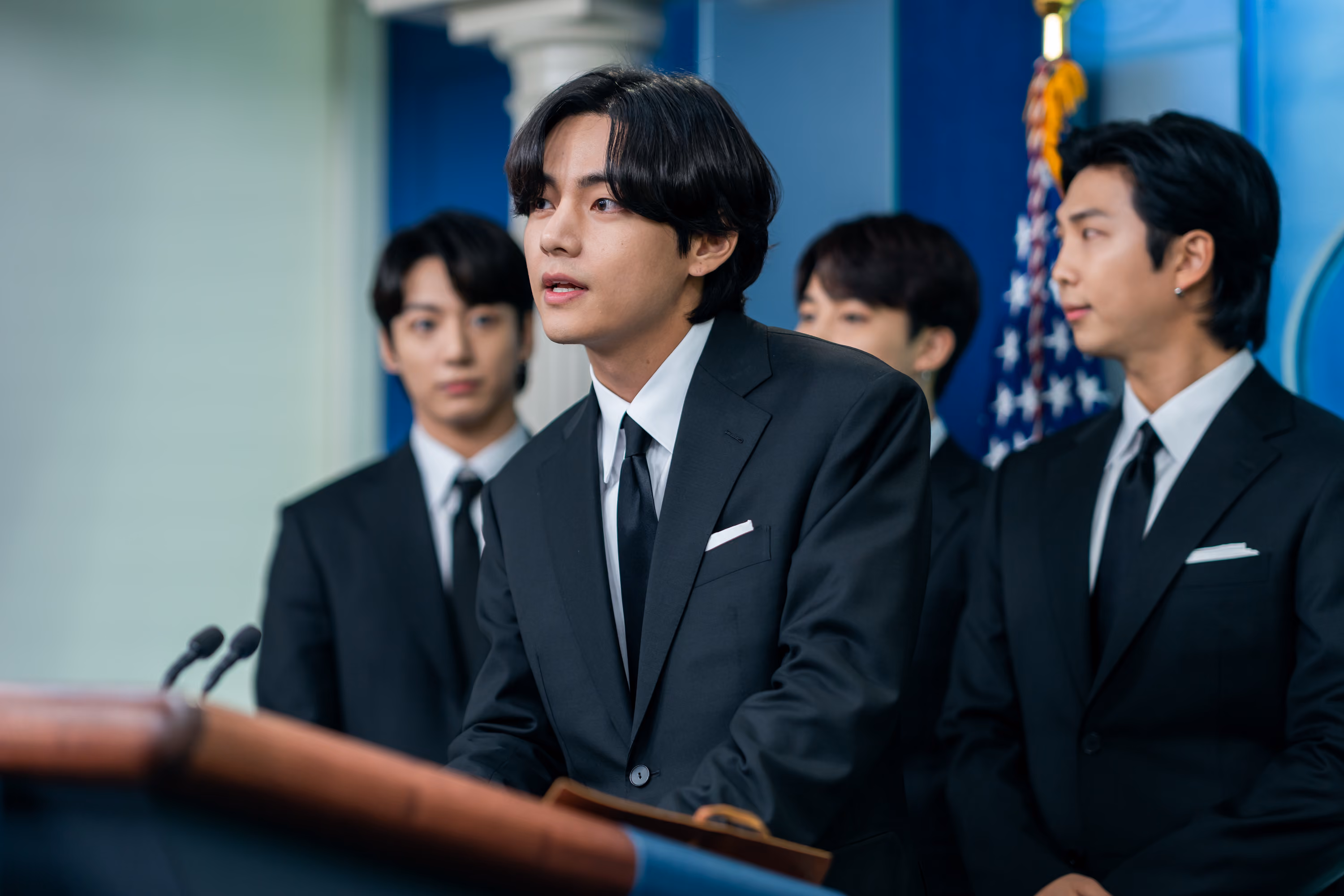 V of BTS in the White House briefing room